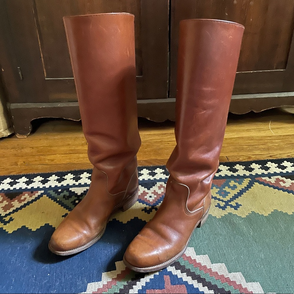 Knee High Frye Leather Boots SZ 8